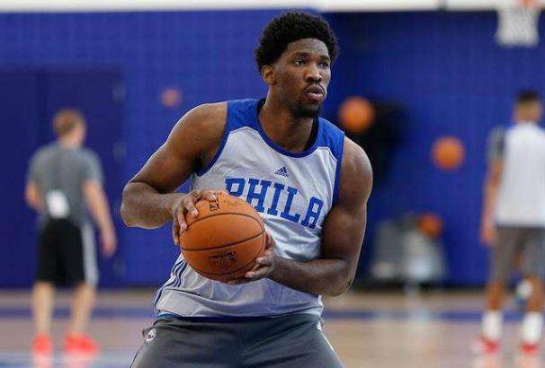 巴恩斯：阵容深度让我们扛过伤病潮