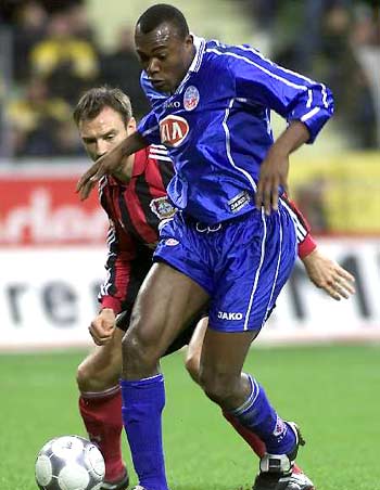 孔帕尼：不应判罚凯恩点球，争取冬歇期前比赛全胜